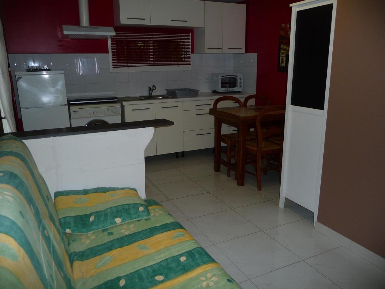 Ferienwohnung Mas Des Sentes Petit T1 Nans-les-Pins Exterior foto