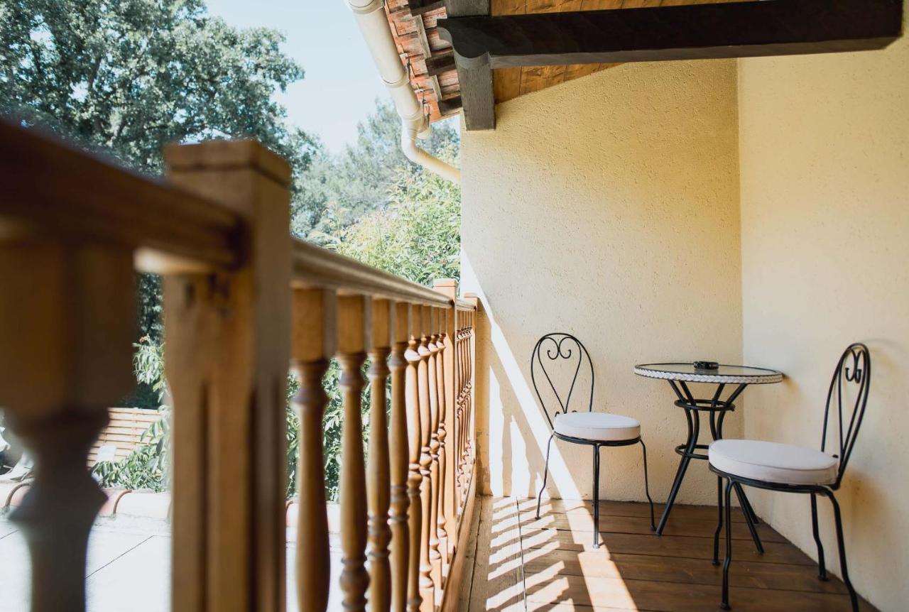 Ferienwohnung Mas Des Sentes Petit T1 Nans-les-Pins Exterior foto